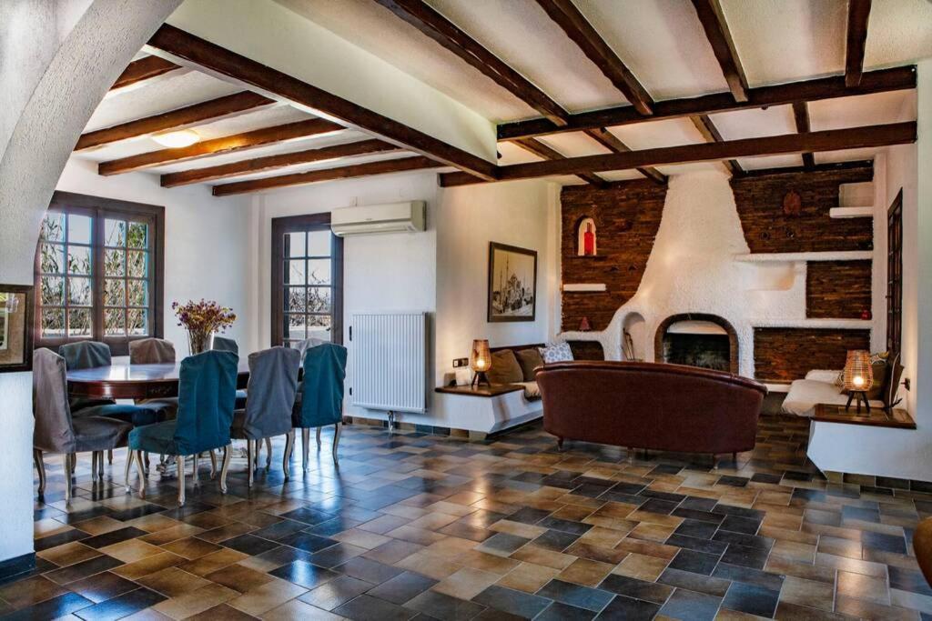 Villa Velissarios: Wonderful Villa Next To Beach Αίγινα Εξωτερικό φωτογραφία