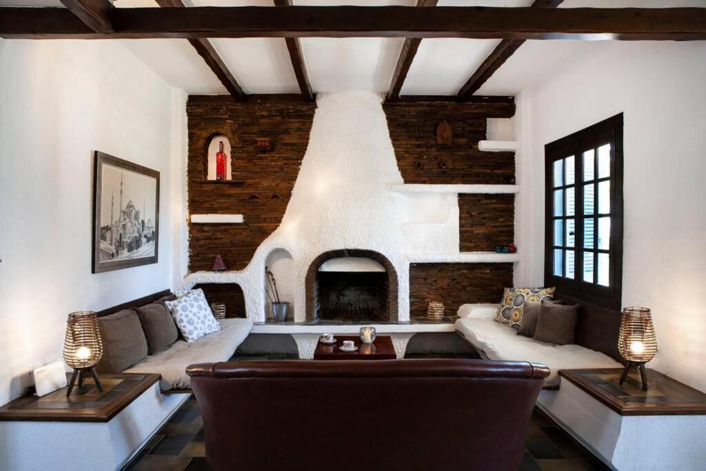 Villa Velissarios: Wonderful Villa Next To Beach Αίγινα Εξωτερικό φωτογραφία